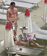 09.jpg