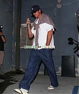 142.jpg