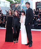Filename=037.jpg
Filesize=1058KiB
Dimensions=2048x1365
Date added=Sep 04, 2023 037.jpg