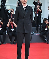 110.jpg