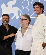 825.jpg