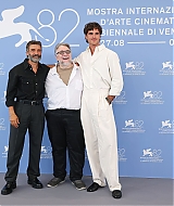 895.jpg