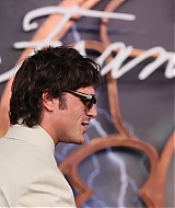 153.jpg